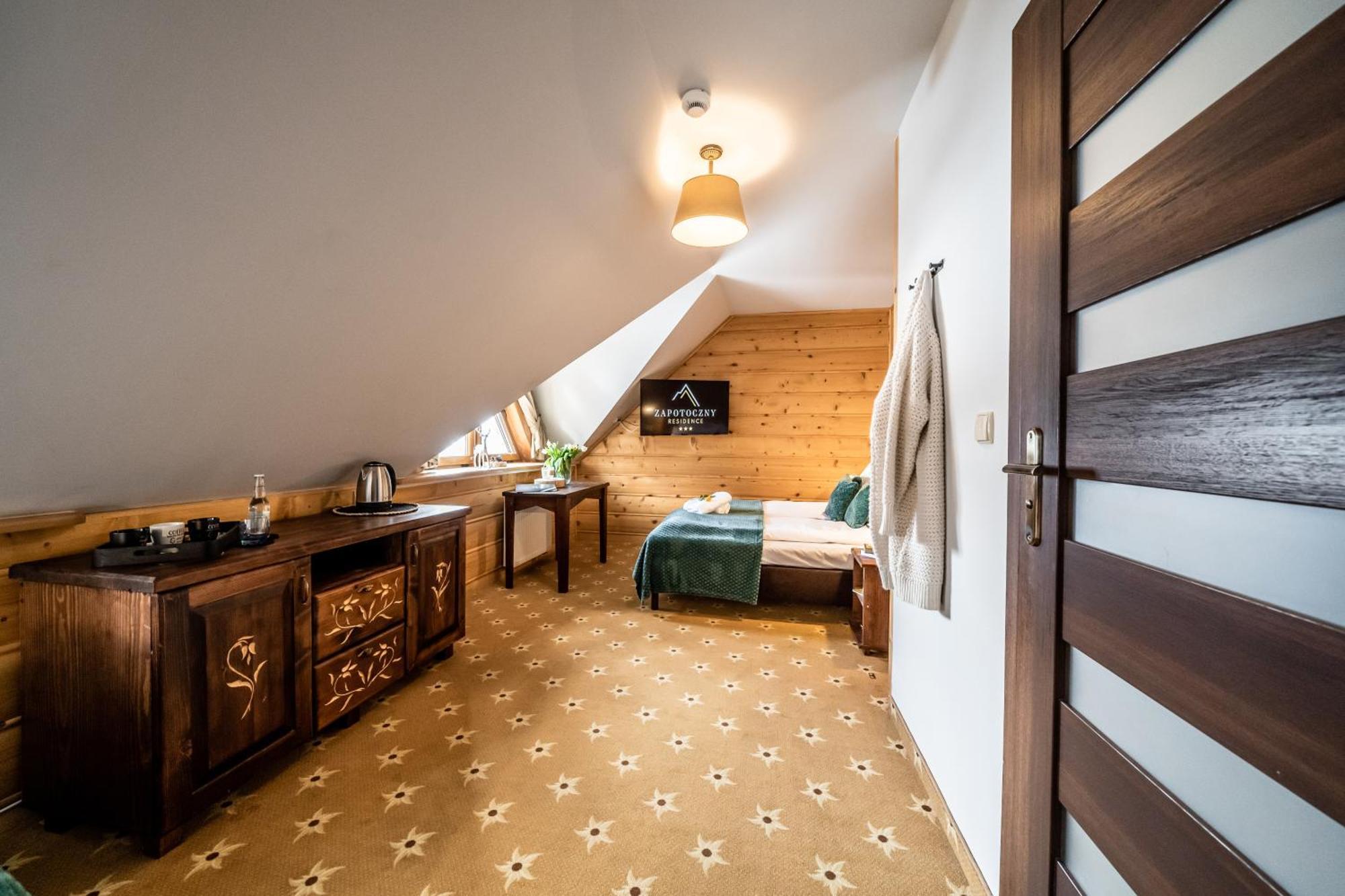 Aparthotel Zapotoczny *